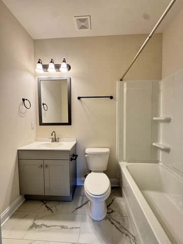 550 Peachers Mill Rd, Clarksville, TN 37042