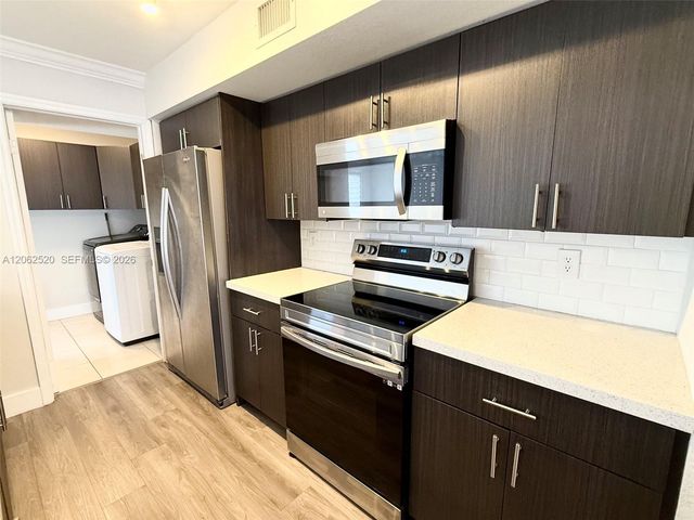 4828 Sheridan St 5, Hollywood, FL 33021