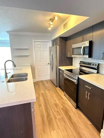 4828 Sheridan St 5, Hollywood, FL 33021
