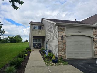 7716 Creek 2, Rockford, IL 61114