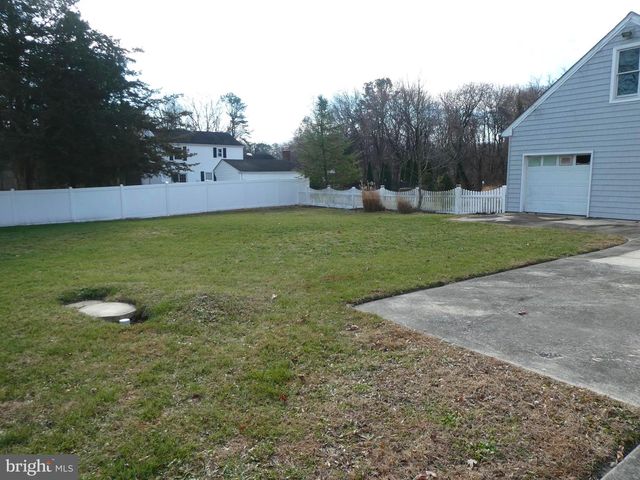 2024 ELM AVE, Atco, NJ 08004