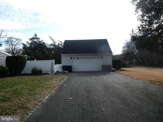 2024 ELM AVE, Atco, NJ 08004