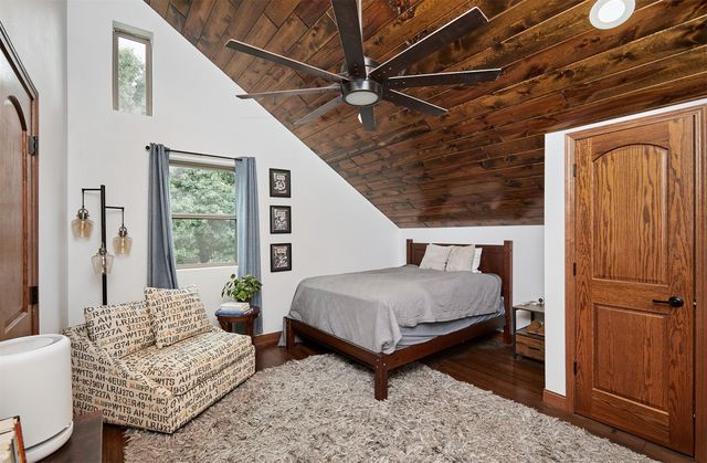 2337 Vintage Lane, St Charles, IA 50240