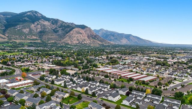 269 E 2300 N, North Ogden, UT 84414