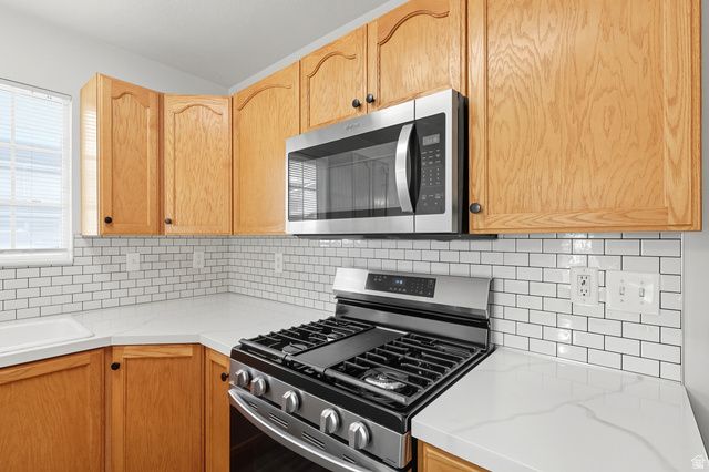 269 E 2300 N, North Ogden, UT 84414
