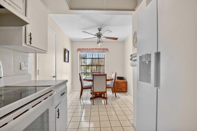 6262 Tall Cypress Circle, Greenacres, FL 33463