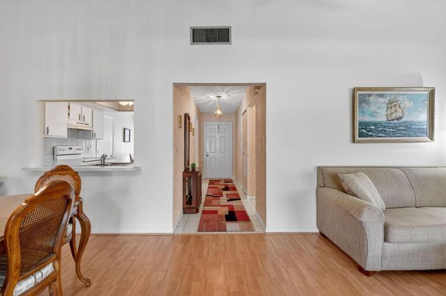 6262 Tall Cypress Circle, Greenacres, FL 33463