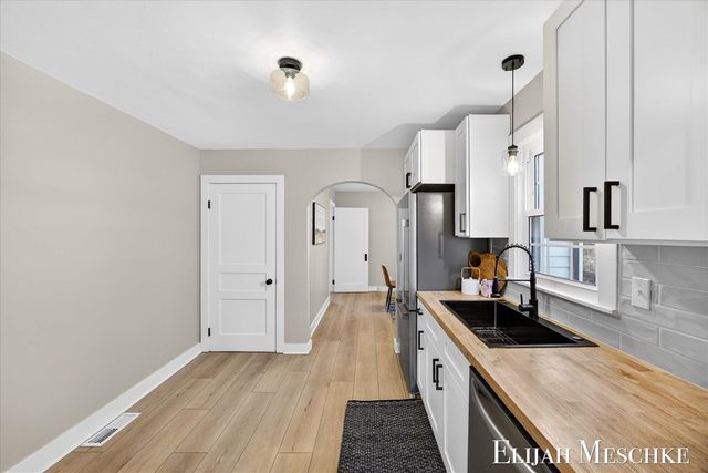 2526 Pennsylvania Avenue, Muskegon, MI 49445