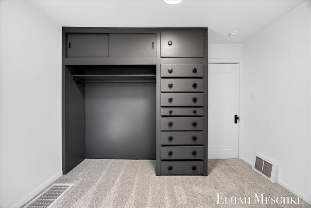 2526 Pennsylvania Avenue, Muskegon, MI 49445