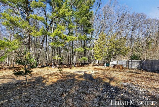 2526 Pennsylvania Avenue, Muskegon, MI 49445