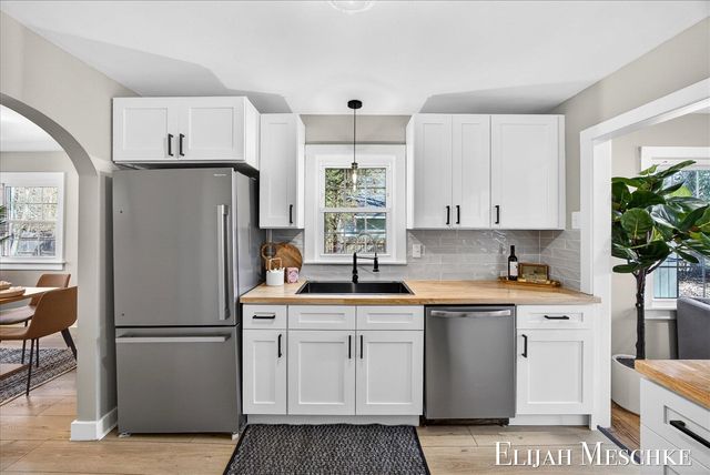 2526 Pennsylvania Avenue, Muskegon, MI 49445