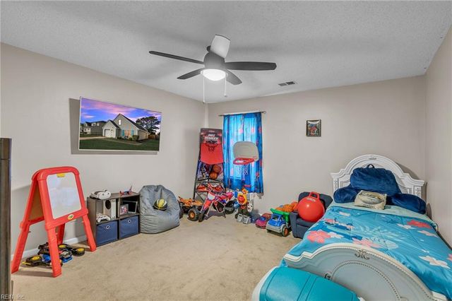 4121 Maycox CT, Virginia Beach, VA 23453