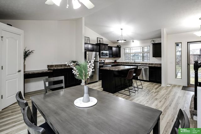 16440 Cary Street, Omaha, NE 68136