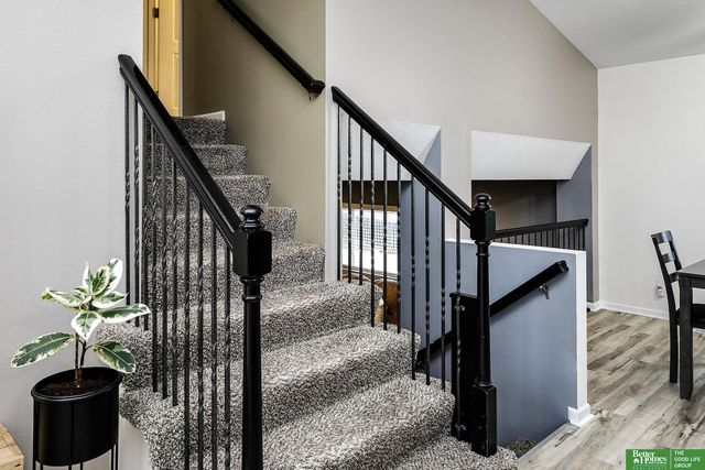 16440 Cary Street, Omaha, NE 68136