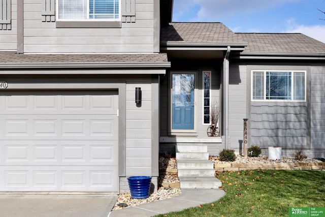 16440 Cary Street, Omaha, NE 68136