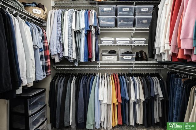 16440 Cary Street, Omaha, NE 68136