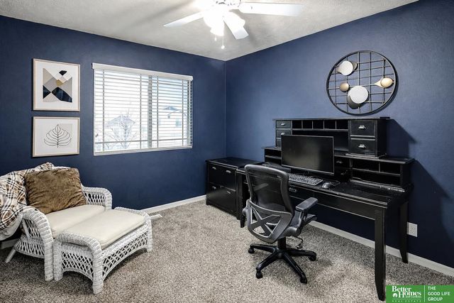 16440 Cary Street, Omaha, NE 68136