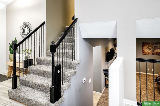 16440 Cary Street, Omaha, NE 68136