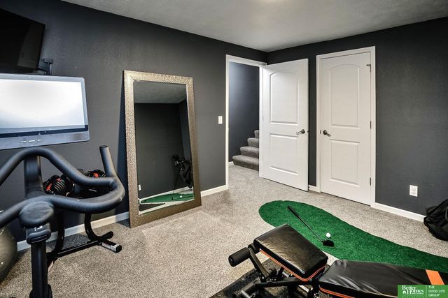 16440 Cary Street, Omaha, NE 68136