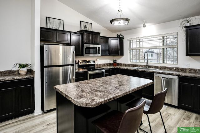 16440 Cary Street, Omaha, NE 68136