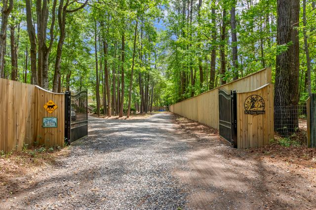 2595 Bohicket Drive, Johns Island, SC 29455