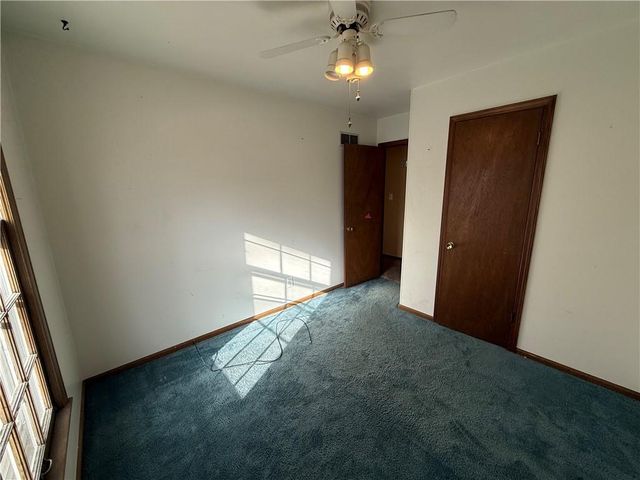 8200 E 104th Terrace, Kansas City, MO 64134