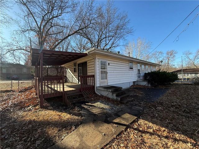 8200 E 104th Terrace, Kansas City, MO 64134