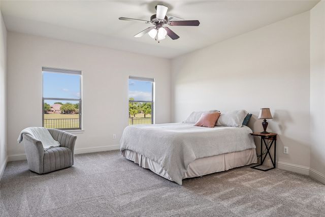 304 Creekside Trail, Argyle, TX 76226