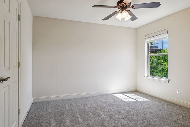 304 Creekside Trail, Argyle, TX 76226