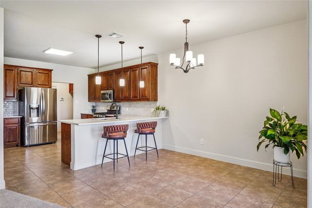 304 Creekside Trail, Argyle, TX 76226