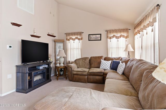 101 Foxwood Lane, Forked River, NJ 08731