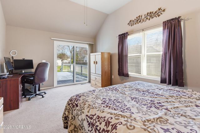 101 Foxwood Lane, Forked River, NJ 08731