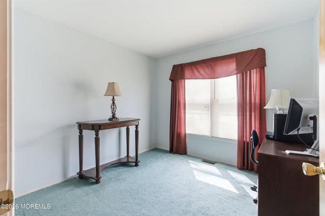 101 Foxwood Lane, Forked River, NJ 08731