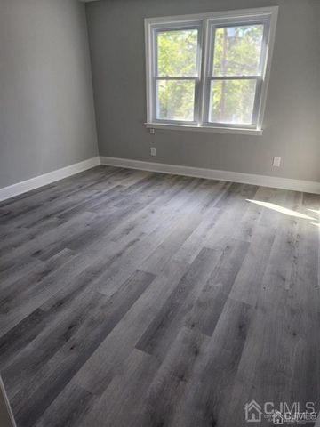 3 Elm Court, Metuchen, NJ 08840
