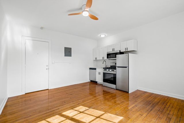 623 Park Place 15, West Palm Beach, FL 33401