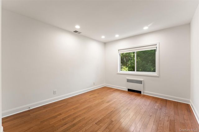 128 Moorland Drive, Scarsdale, NY 10583