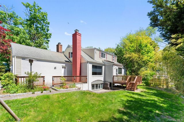 128 Moorland Drive, Scarsdale, NY 10583