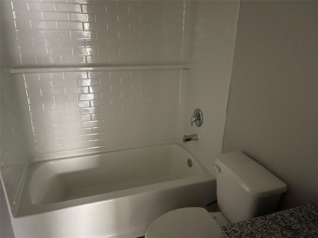 914 Redinger Ridge Drive, Houston, TX 77336