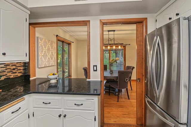 6700 Hillside Lane, Edina, MN 55439
