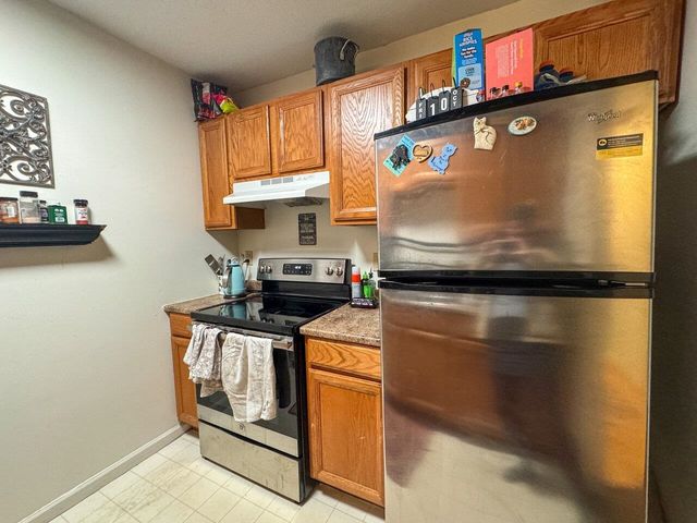37 S Williams St Apt 313, Burlington, VT 05401