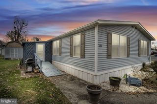 84 BUTTONWOOD DR, Dillsburg, PA 17019