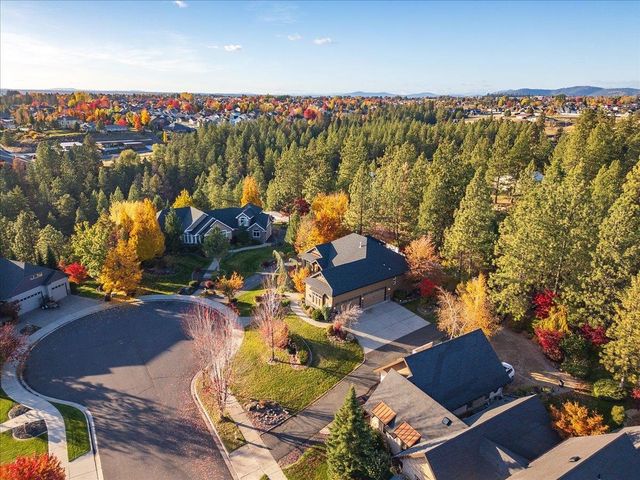 1610 W Panorama Ave, Spokane, WA 99208