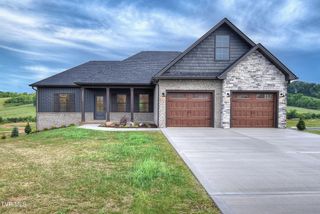 2442 Haystack Circle, Piney Flats, TN 37686