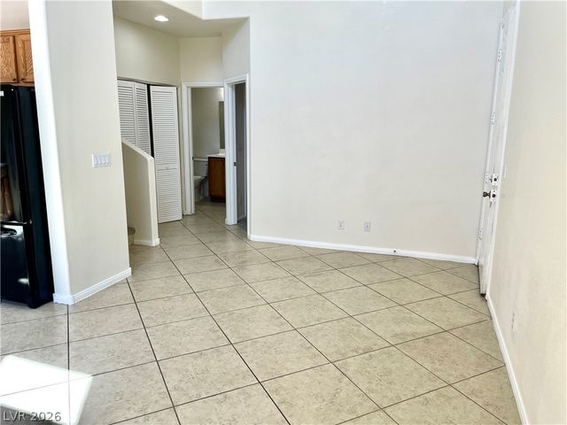8233 Strawberry Spring Street, Las Vegas, NV 89143