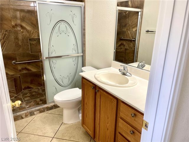 8233 Strawberry Spring Street, Las Vegas, NV 89143