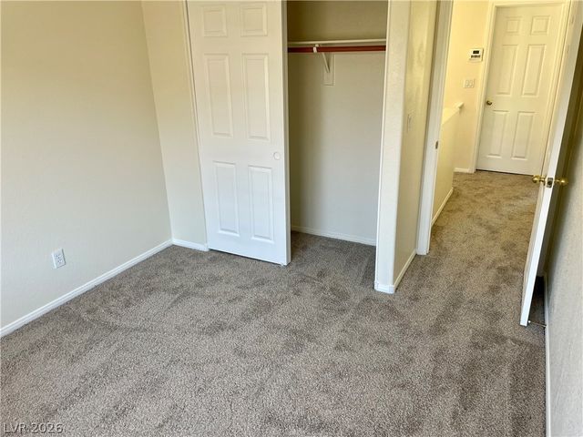 8233 Strawberry Spring Street, Las Vegas, NV 89143