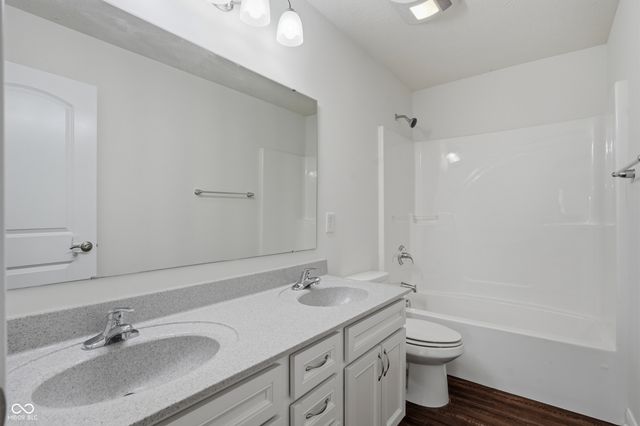 6304 Burgin Drive, Whitestown, IN 46075