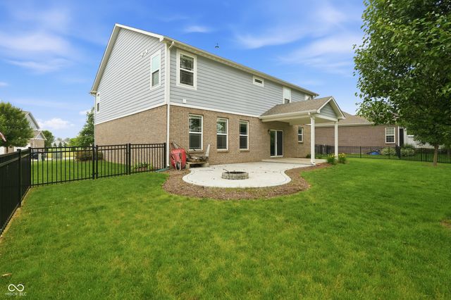 6304 Burgin Drive, Whitestown, IN 46075
