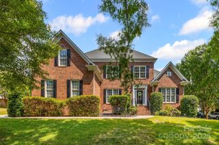3052 River Bend Drive, Tega Cay, SC 29708