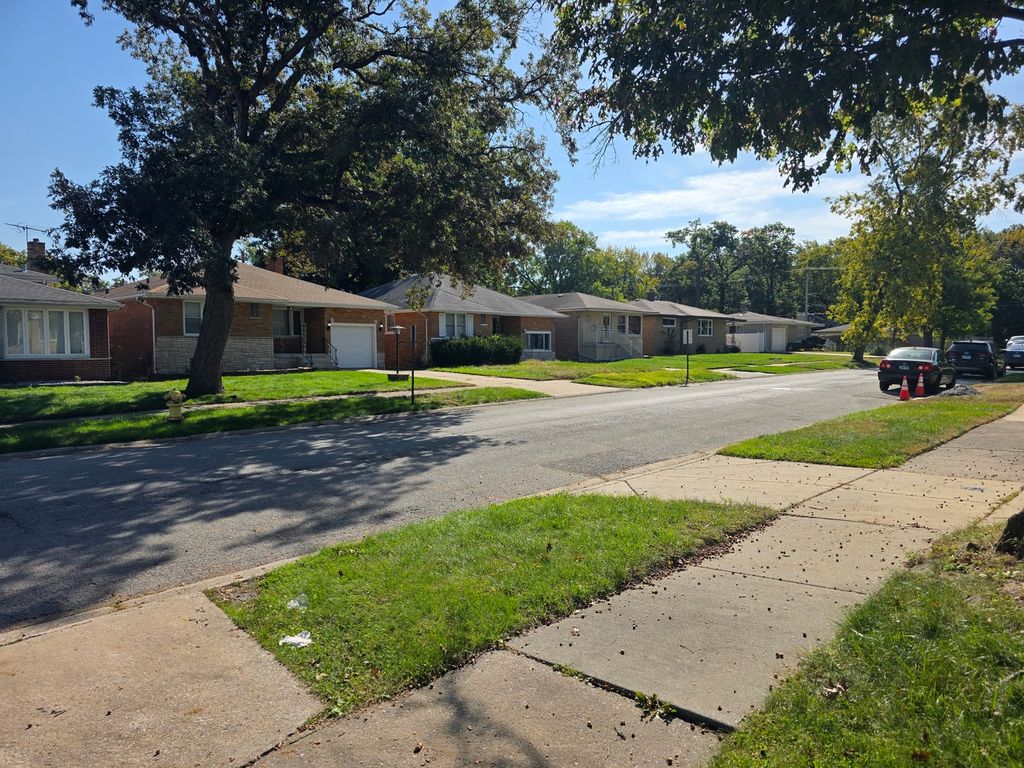 654 Yates Avenue, Calumet City, IL 60409 — photo 2